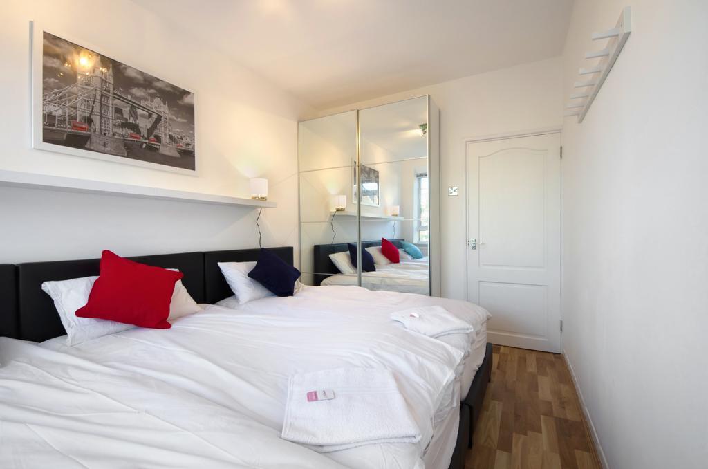 Central London 2 Bedroom Apartment Room photo