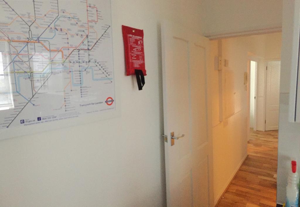 Central London 2 Bedroom Apartment Room photo