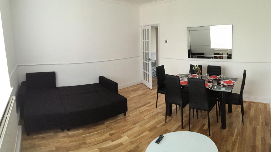 Central London 2 Bedroom Apartment Room photo